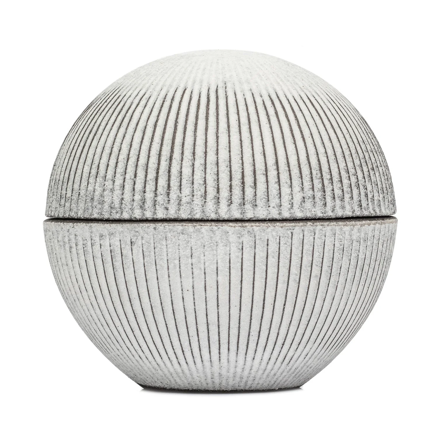 Awayuki Premium Japanese Bowl and Lid - Image 2
