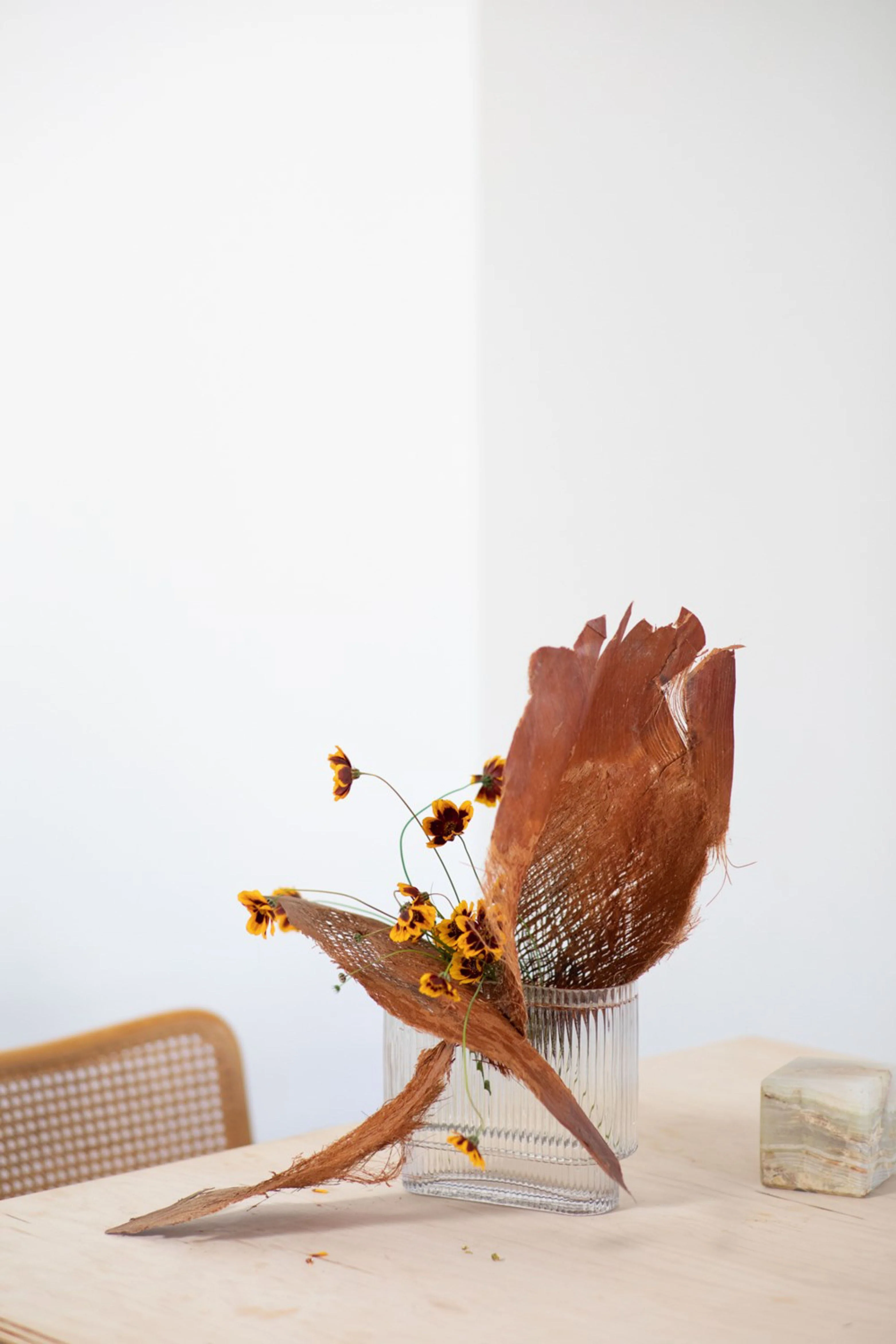Ikebana Japanese Flower Arranging Book - Image 5