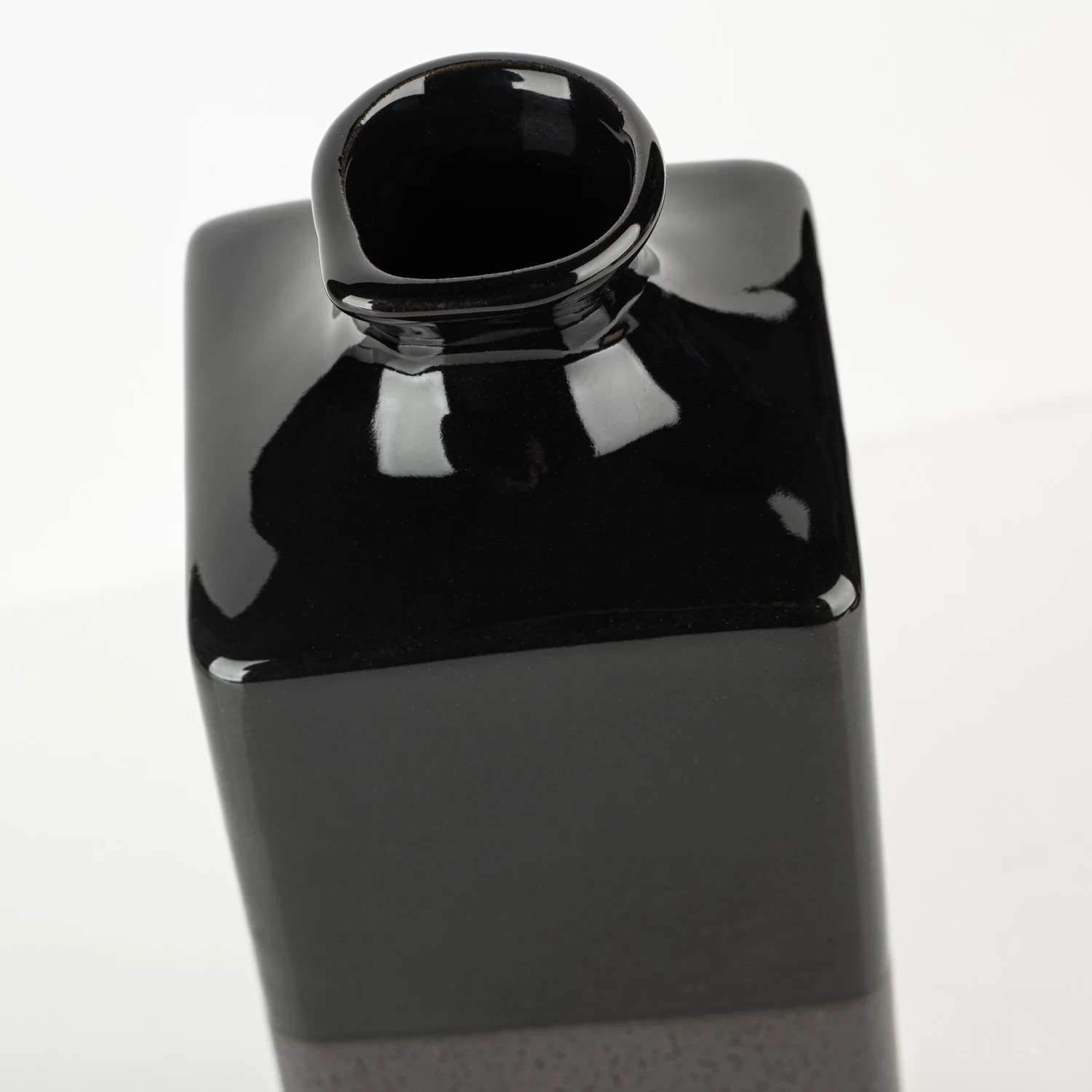 Large Premium Black Nanban Japanese Sake Set - Image 5