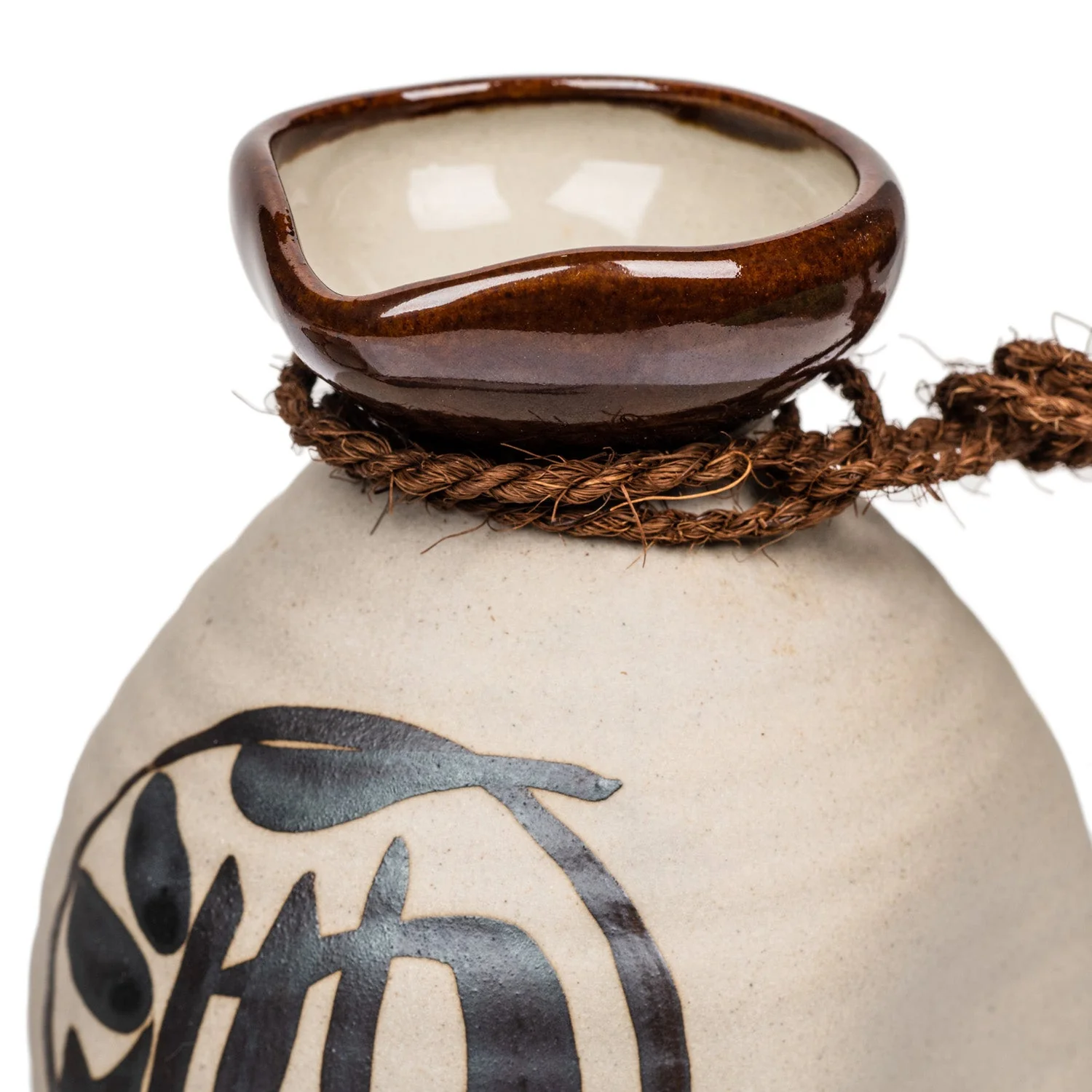 Yokohama Kanji Japanese Sake Pot and Cup Set - Image 3